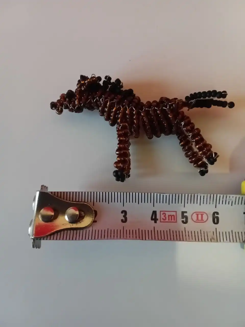 Фигурки из бисера ручной работы