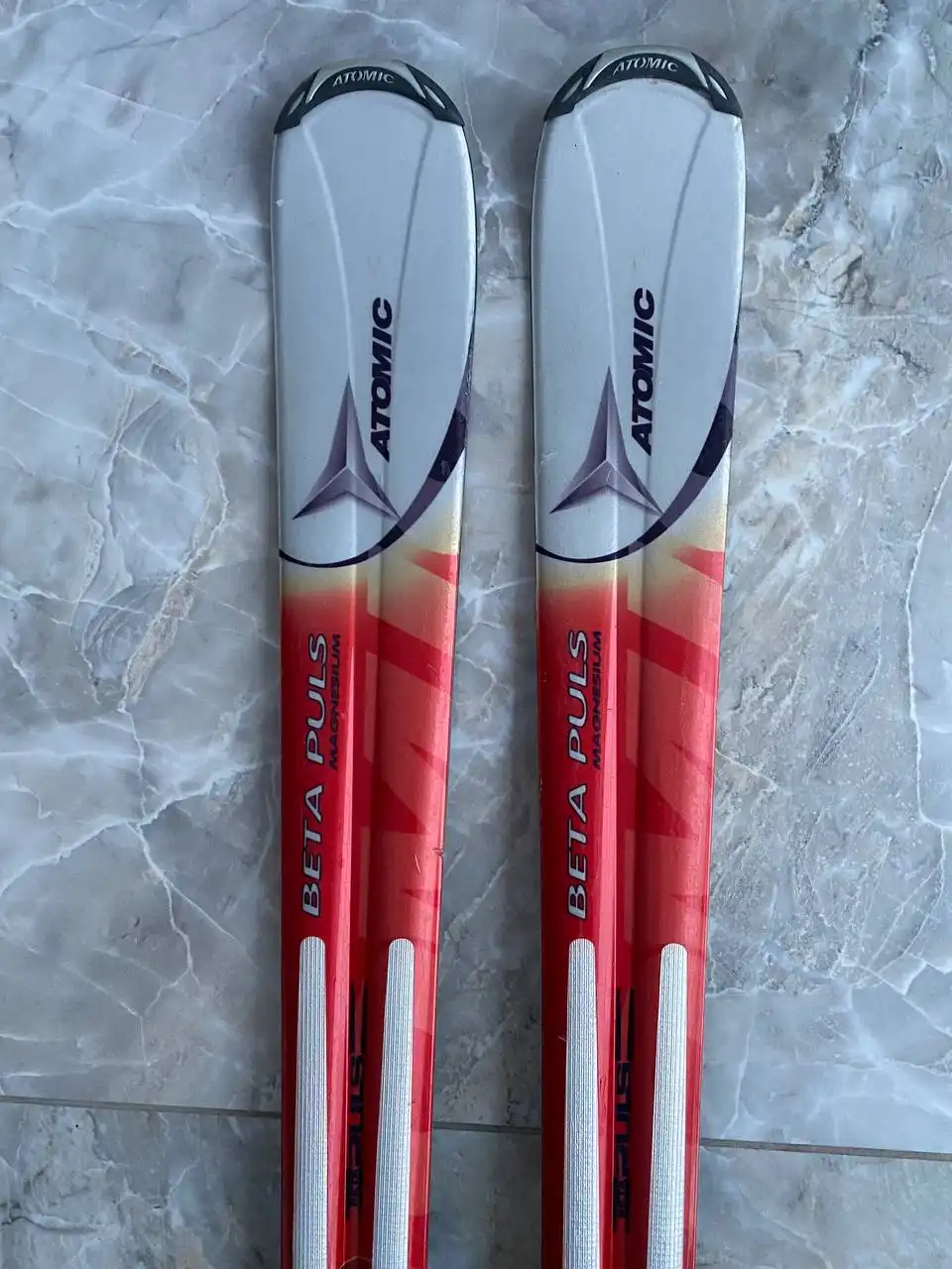 Горные лыжи 160 см с ботинками 42 размера