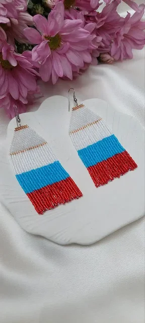 Украшения из ювелирного бисера ручной работы - частное объявление в Тольятти