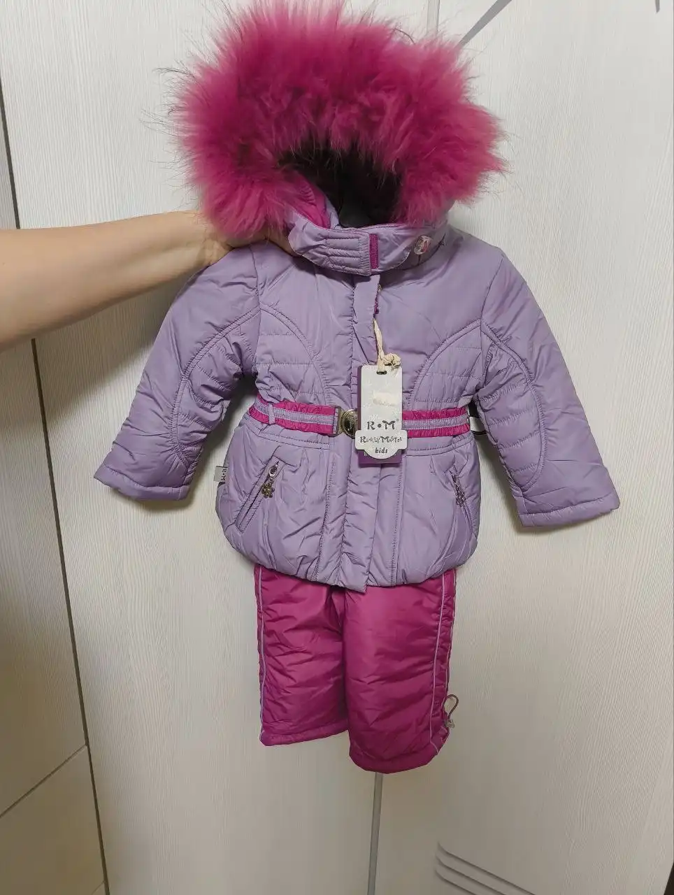 Костюм для девочки новый один размер