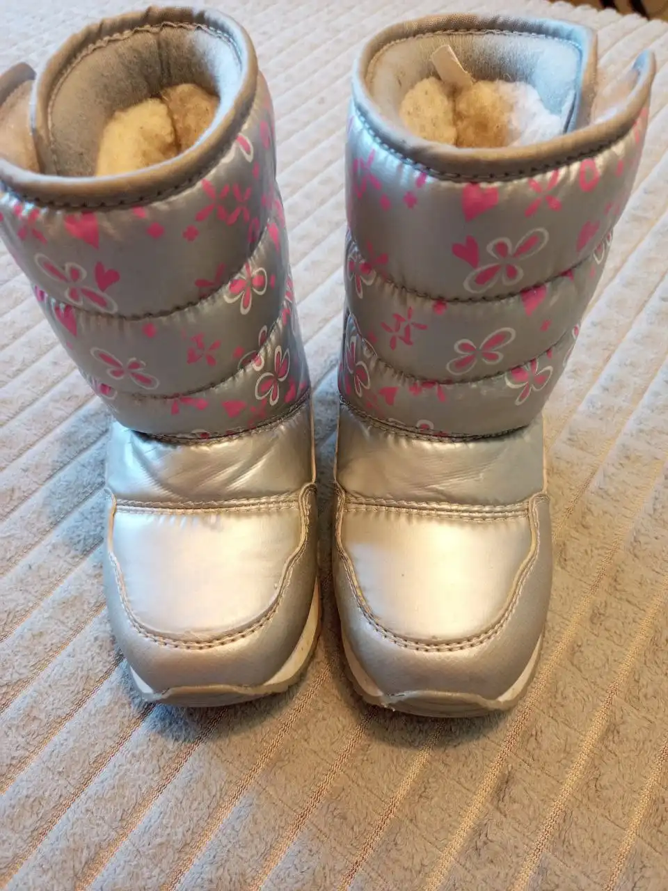 Зимние сапожки для девочки