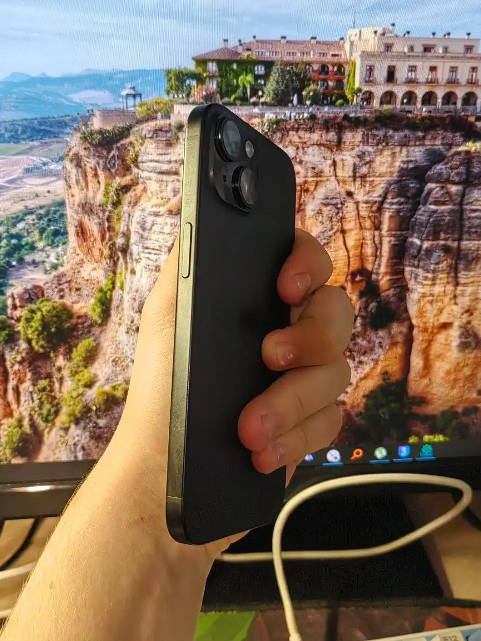 iPhone 15 128gb черный в Тольятти