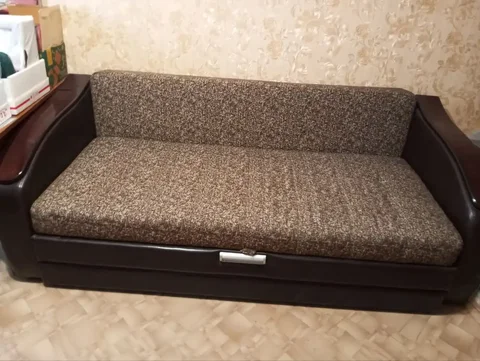 Продам диван б/у с механизмом дельфин - Разное в Тольятти