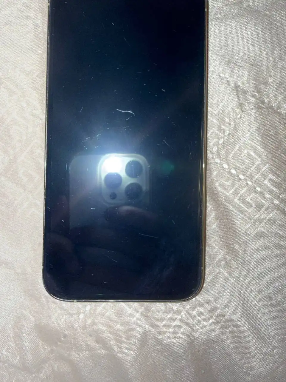 Продам IPhone 12 Pro 256гб