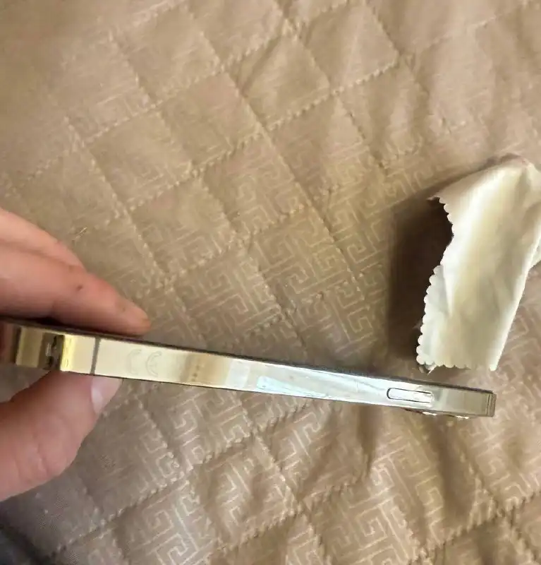 Продам IPhone 12 Pro 256гб