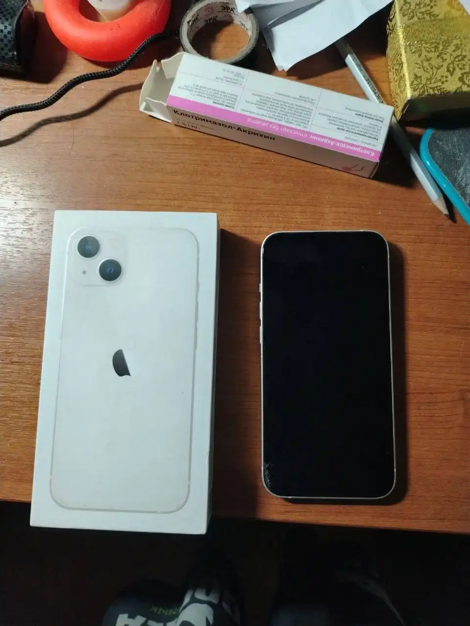 Продажа клавиатуры, мыши, монитора Philips и iPhone 13