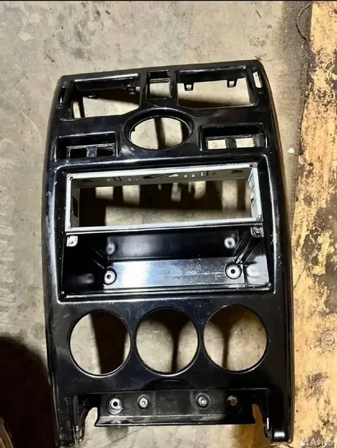 Центральная панель приора - Запчасти в Тольятти