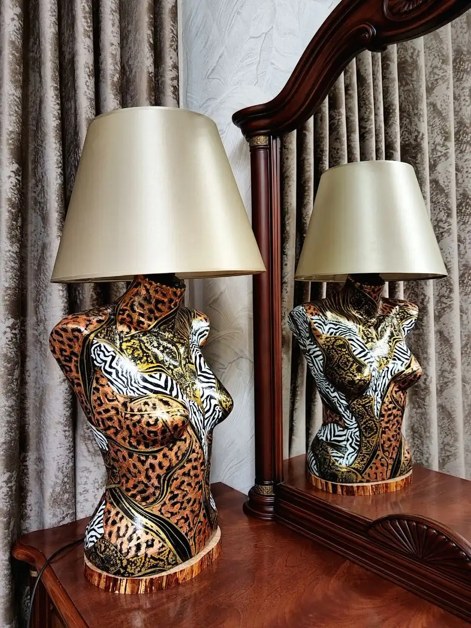 Продажа торшера-манекена с эксклюзивным дизайном - Барахолка в Тольятти