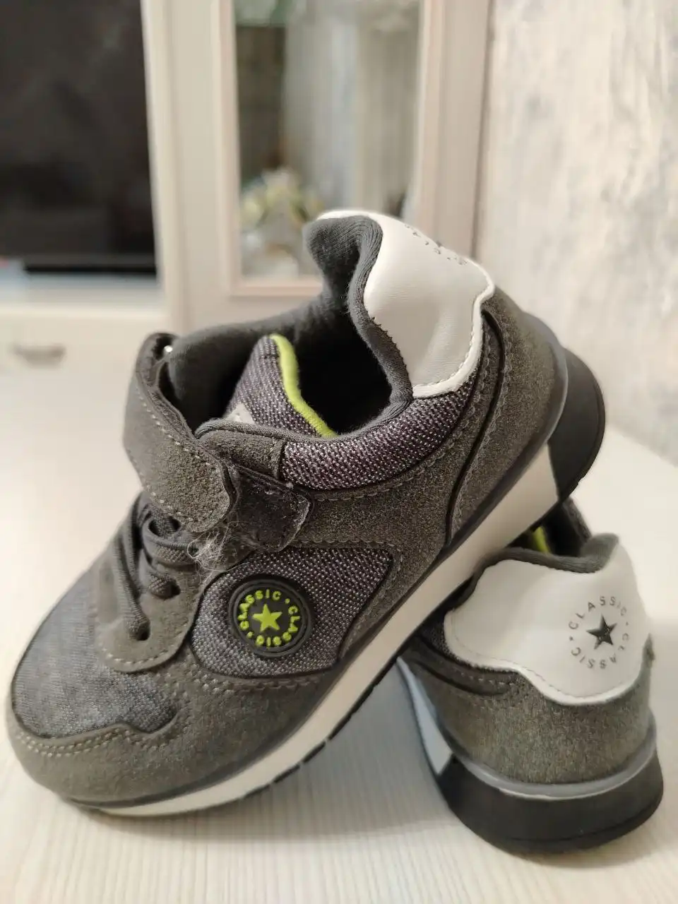 Одежда и обувь различных размеров - Одежда в ТОЛЬЯТТИ