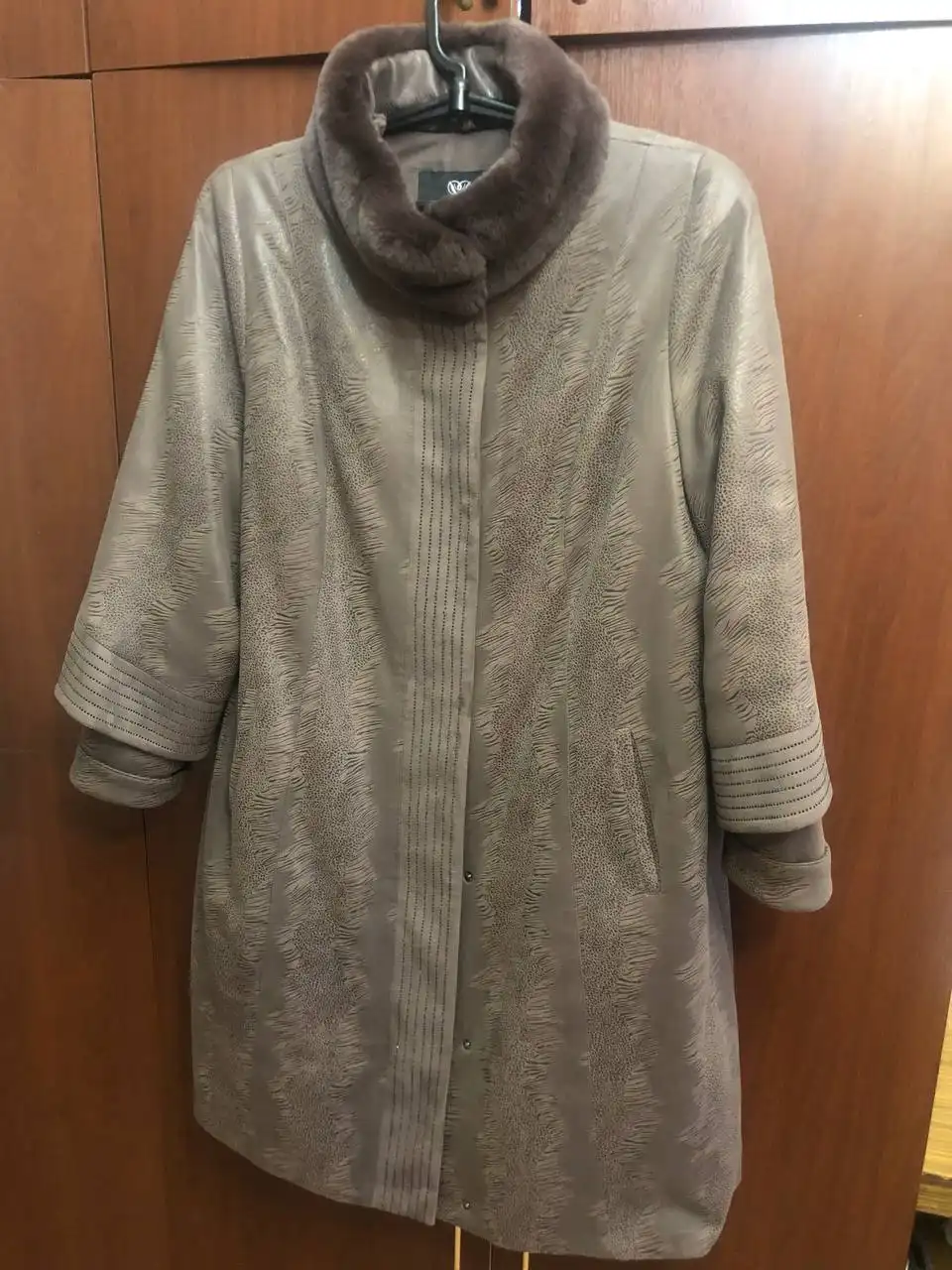 Продам новое пальто 54р. Натуралка. - Пальто (Одежда) в Тольятти