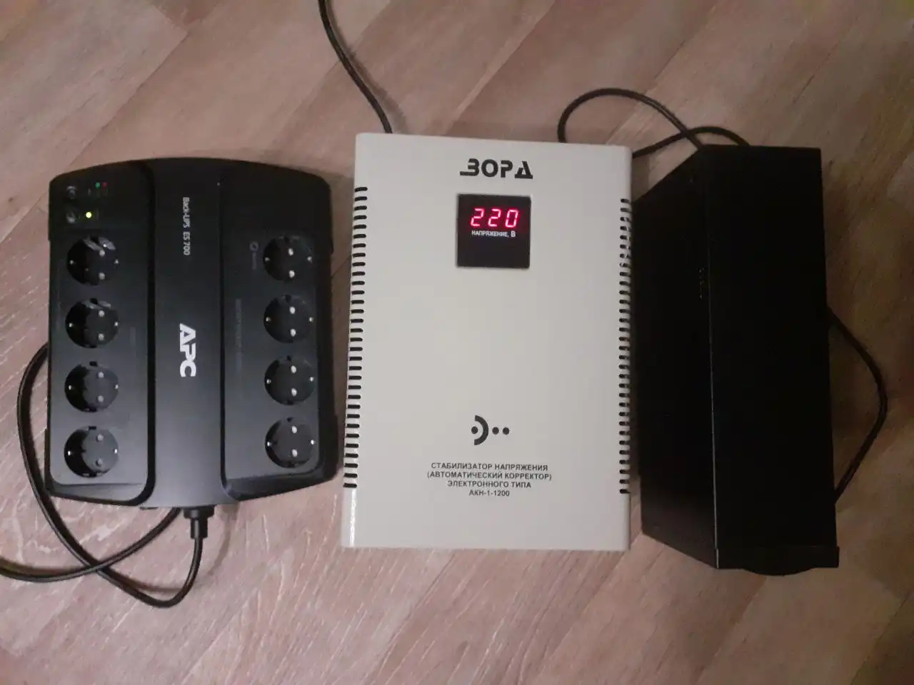 Продажа стабилизатора ЗОРД АКН-1-1200 и бесперебойников - Электроника (Барахолка) в Тольятти