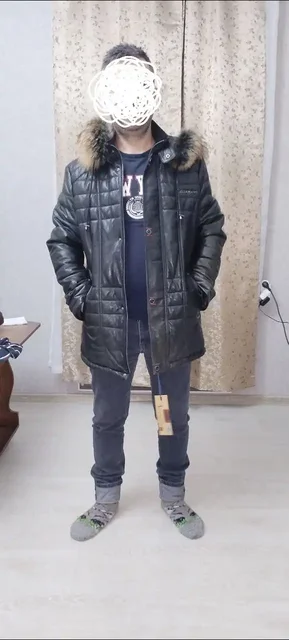 Мужская куртка из натуральной кожи с мехом енота 48 размер - Мужская одежда в Тольятти