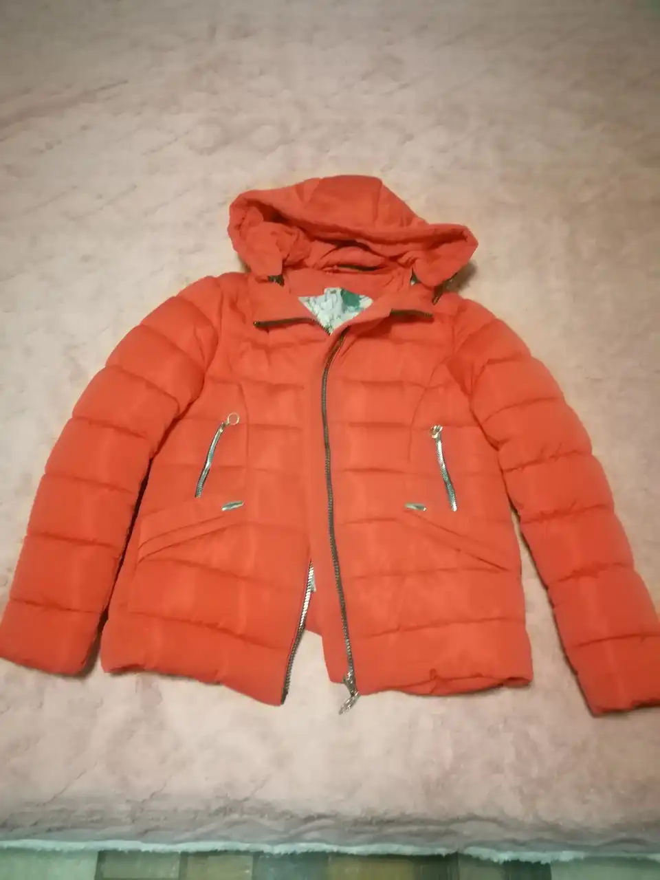 Продажа женской верхней одежды 44-46 размер - Верхняя одежда (Одежда) в Тольятти