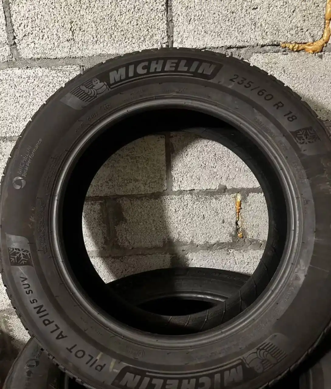 Продажа зимних шин Michelin Pilot Alpin 5 SUV - Шины (Авто) в Тольятти