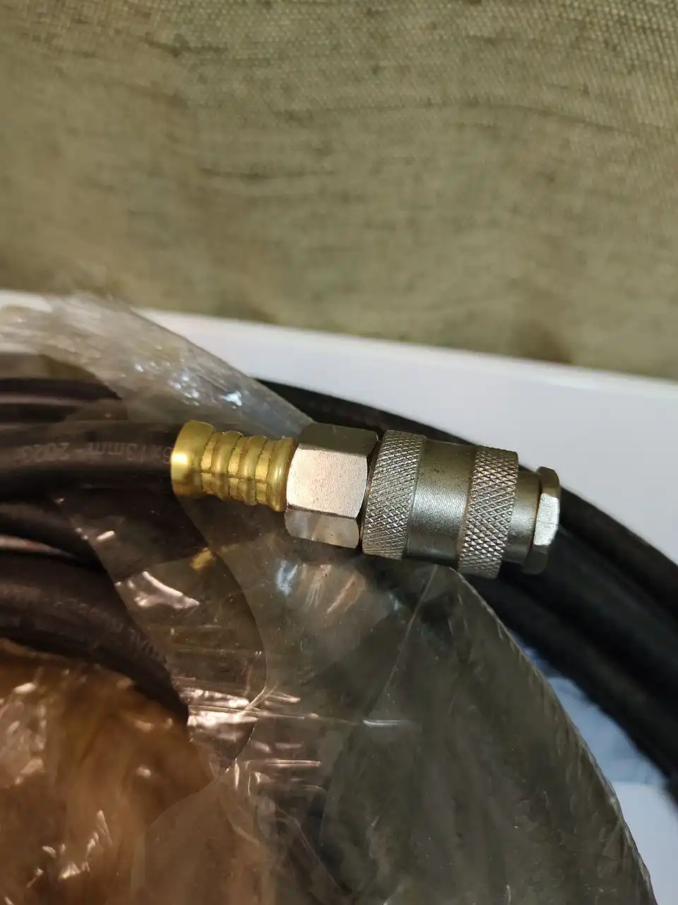 Шланг подкачки новый - Шланги (Запчасти) в Тольятти