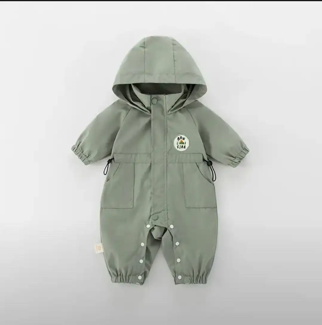 Детский комбинезон из полиэстера - Детская одежда (Одежда) в Тольятти