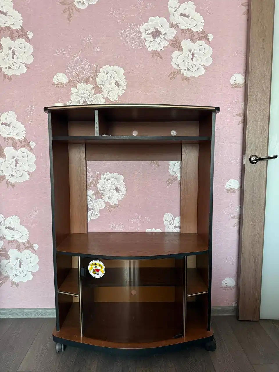 Продам тумбу под телевизор - Мебель (Для дома и дачи) в Тольятти