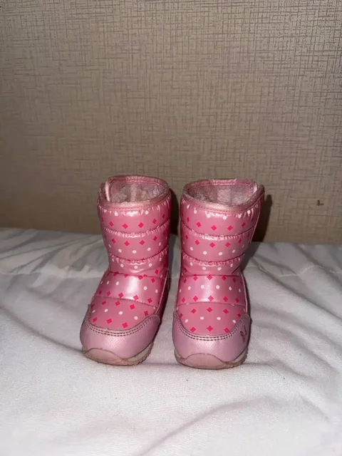 Продам детские зимние ботинки 20 размера - частное объявление в Тольятти