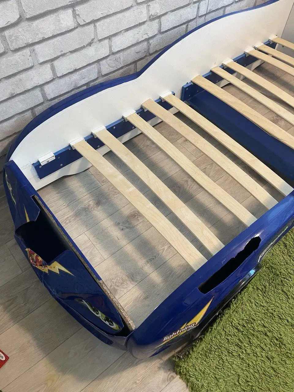 Детская кровать с матрацем - Детская мебель (Барахолка) в Тольятти