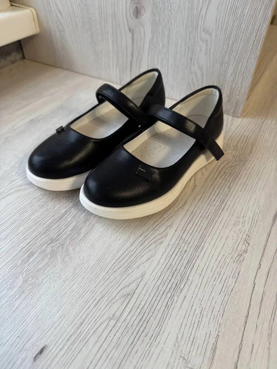 Ботинки зимние - Обувь (Барахолка) в Тольятти