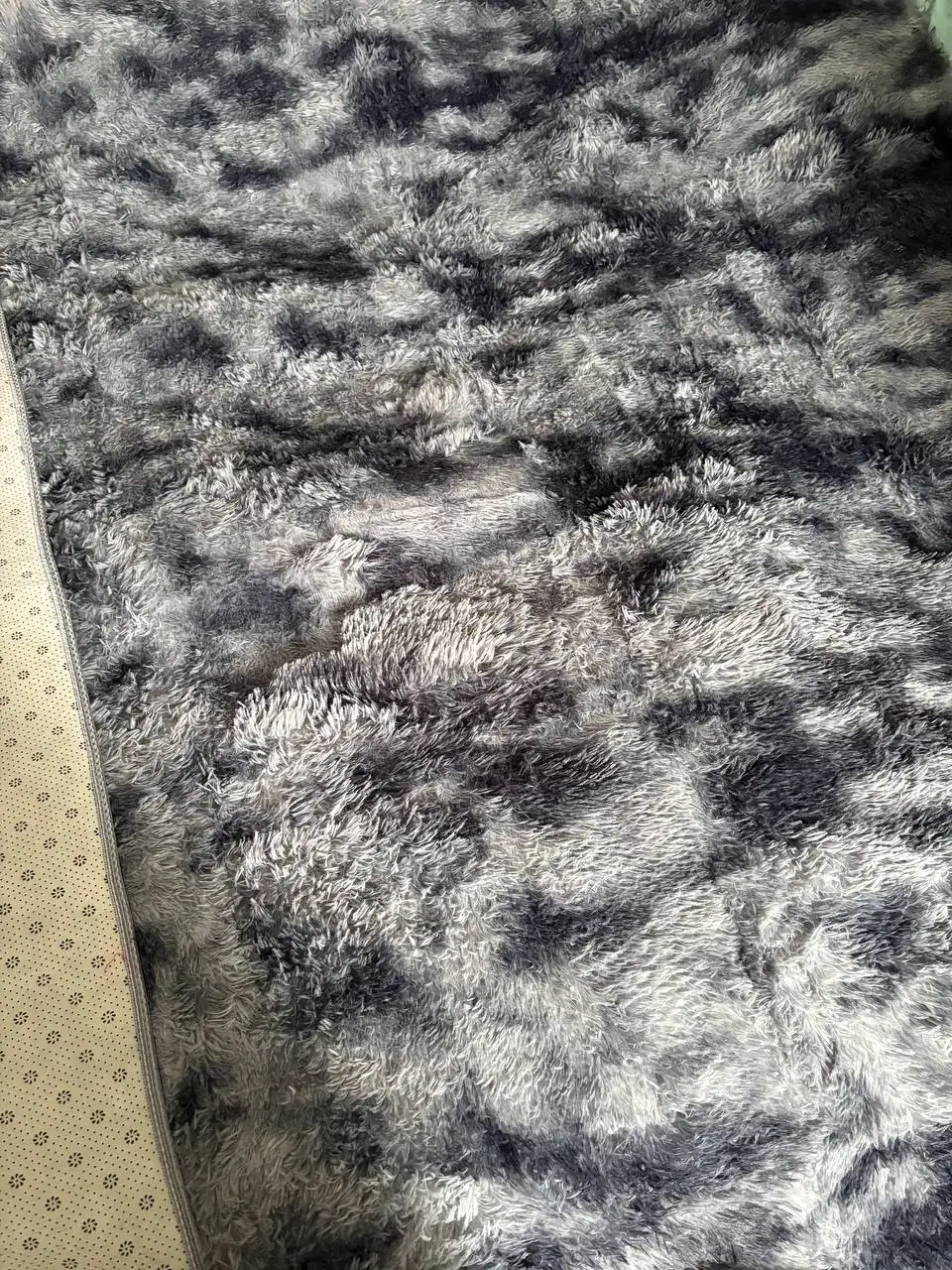 Плюшевый ковер в Тольятти - Ковры и ковровые покрытия (Барахолка) в Тольятти