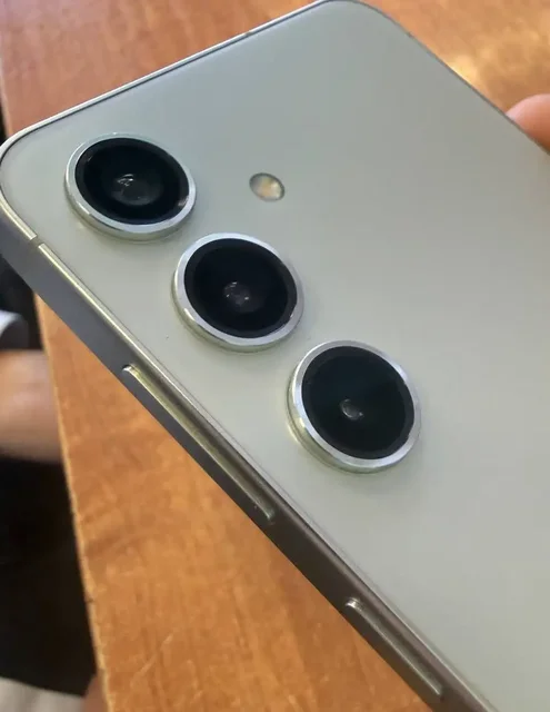 Продам Samsung S24 8/256 белый - Электроника в Тольятти