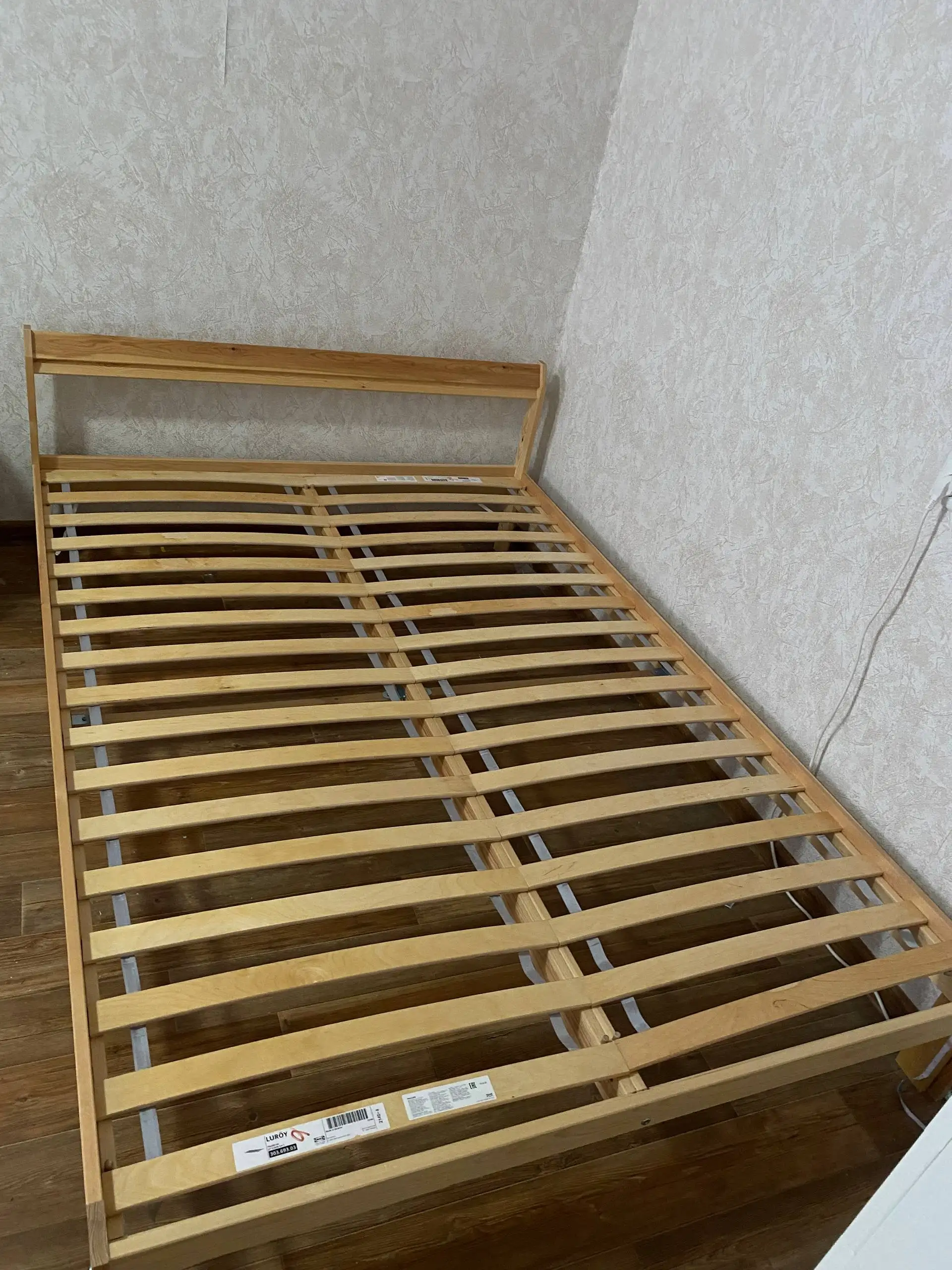 Продаётся кровать IКЕА 140x200 с матрасом - Для дома и дачи в Тольятти