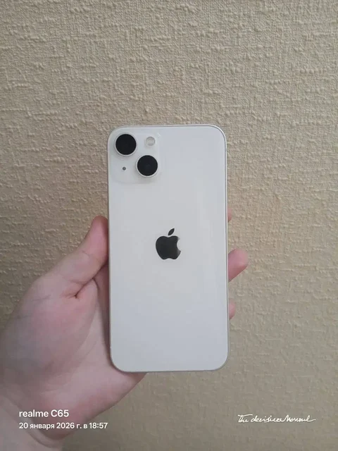 Продам iPhone 13 128 Гб в белом цвете - Электроника в Тольятти