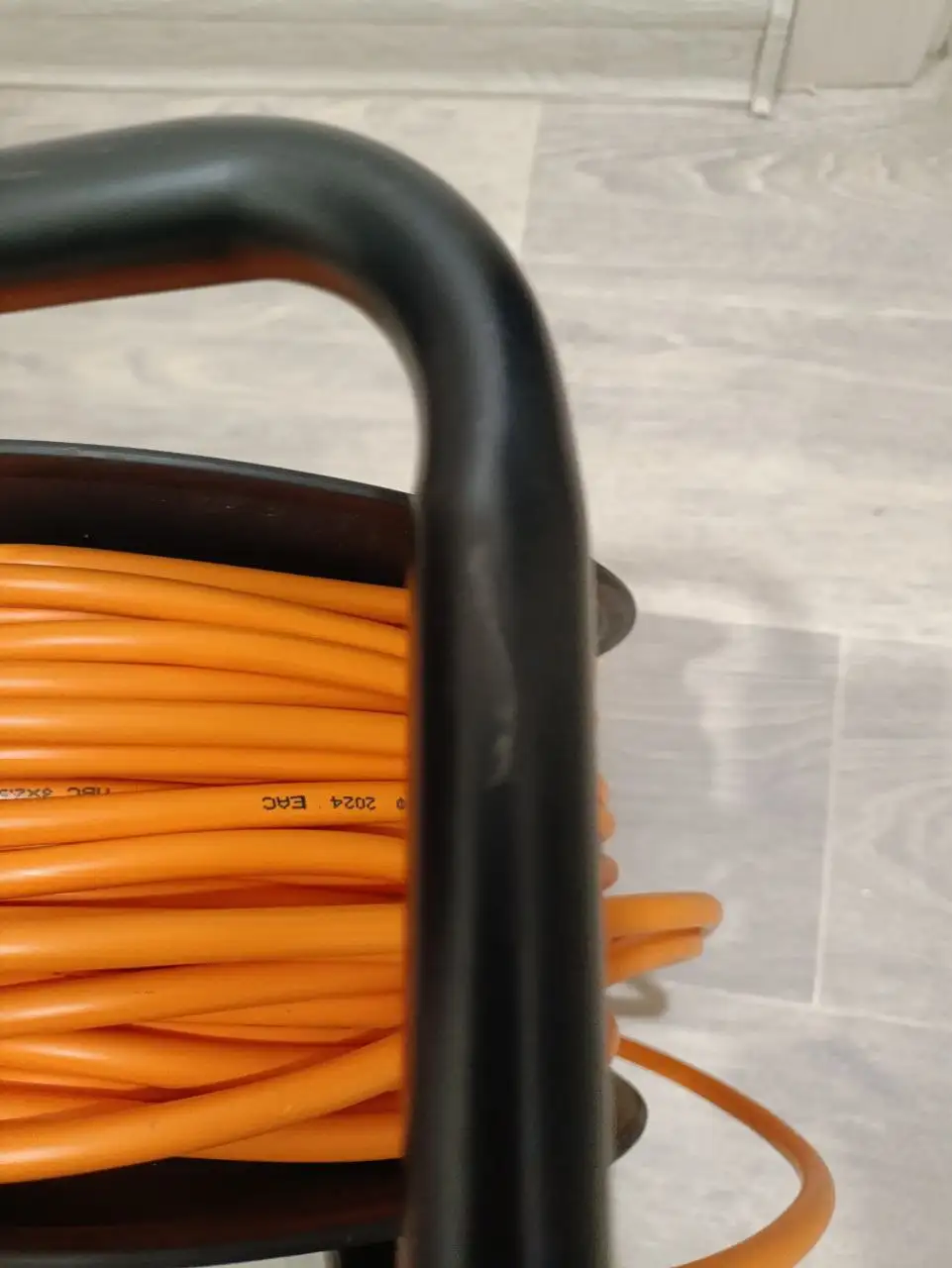 Удлинитель на катушке 50м с заземлением - Электротовары (Барахолка) в Тольятти