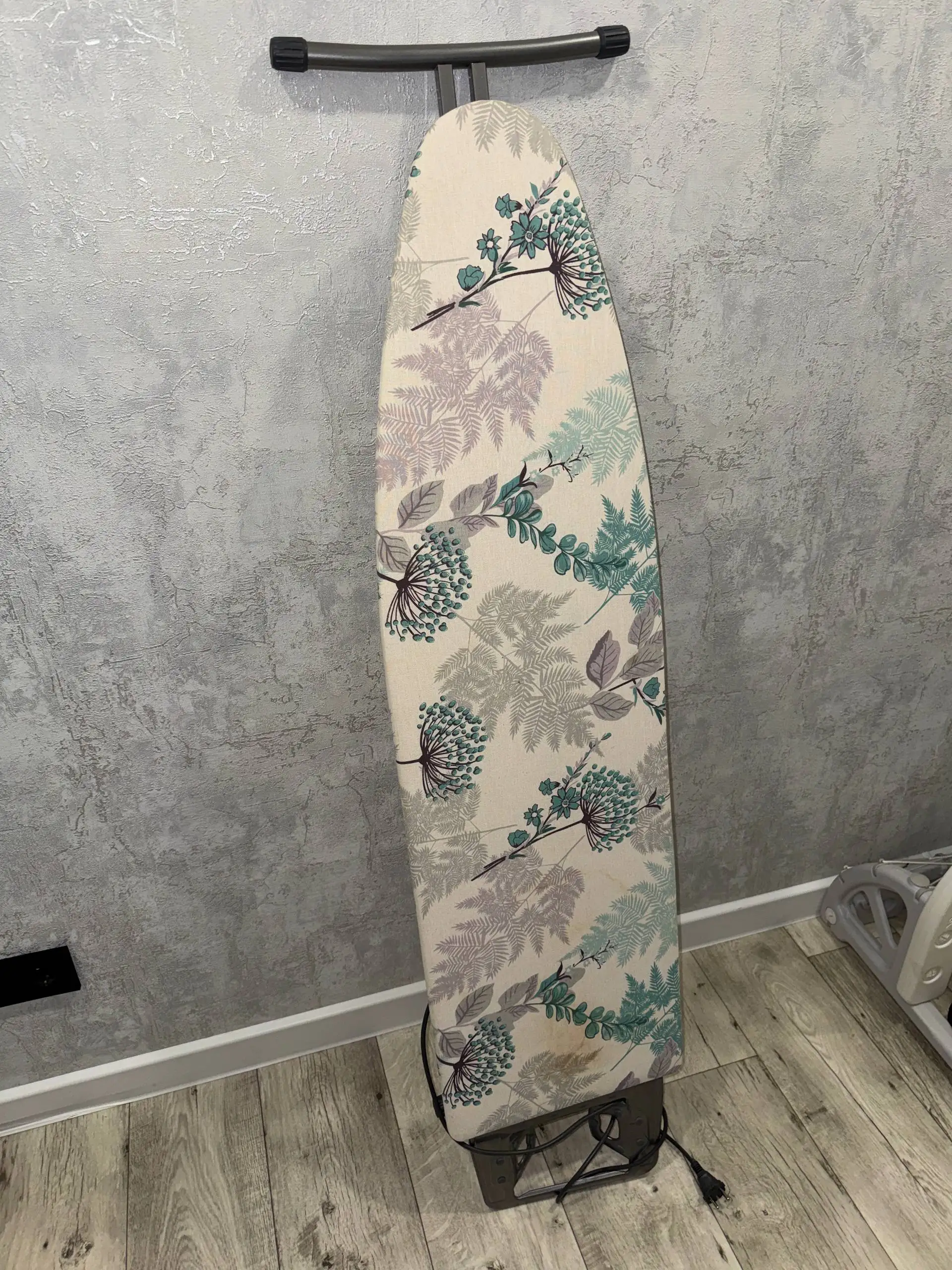 Гладильная доска с утюгом - Бытовая техника (Для дома и дачи) в Тольятти