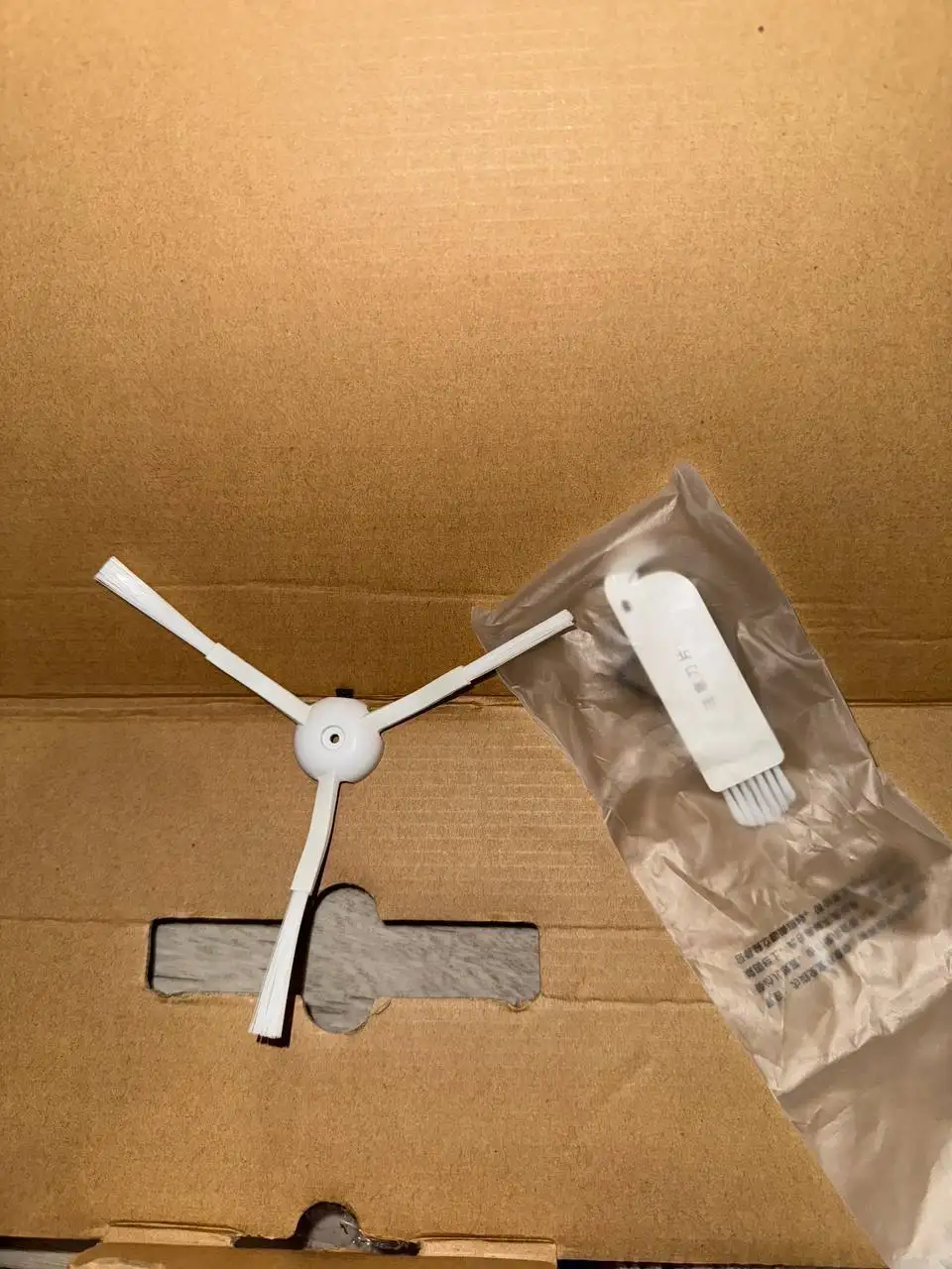 Робот пылесос в хорошем состоянии - Бытовая техника (Электроника) в Тольятти