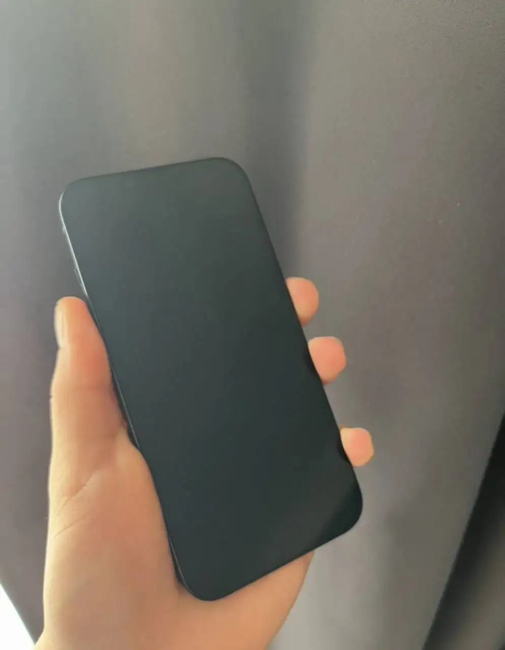 iPhone 13 128GB с пятном на экране - Смартфоны (Электроника) в Тольятти