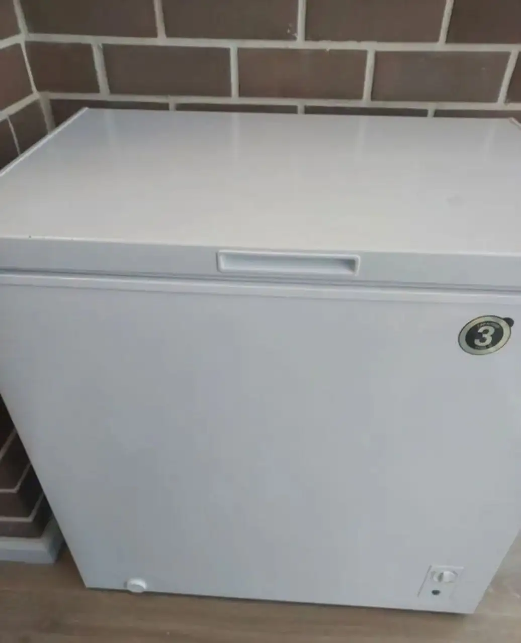 Детские вещи, кроватка и морозильный ларь - Барахолка в Тольятти