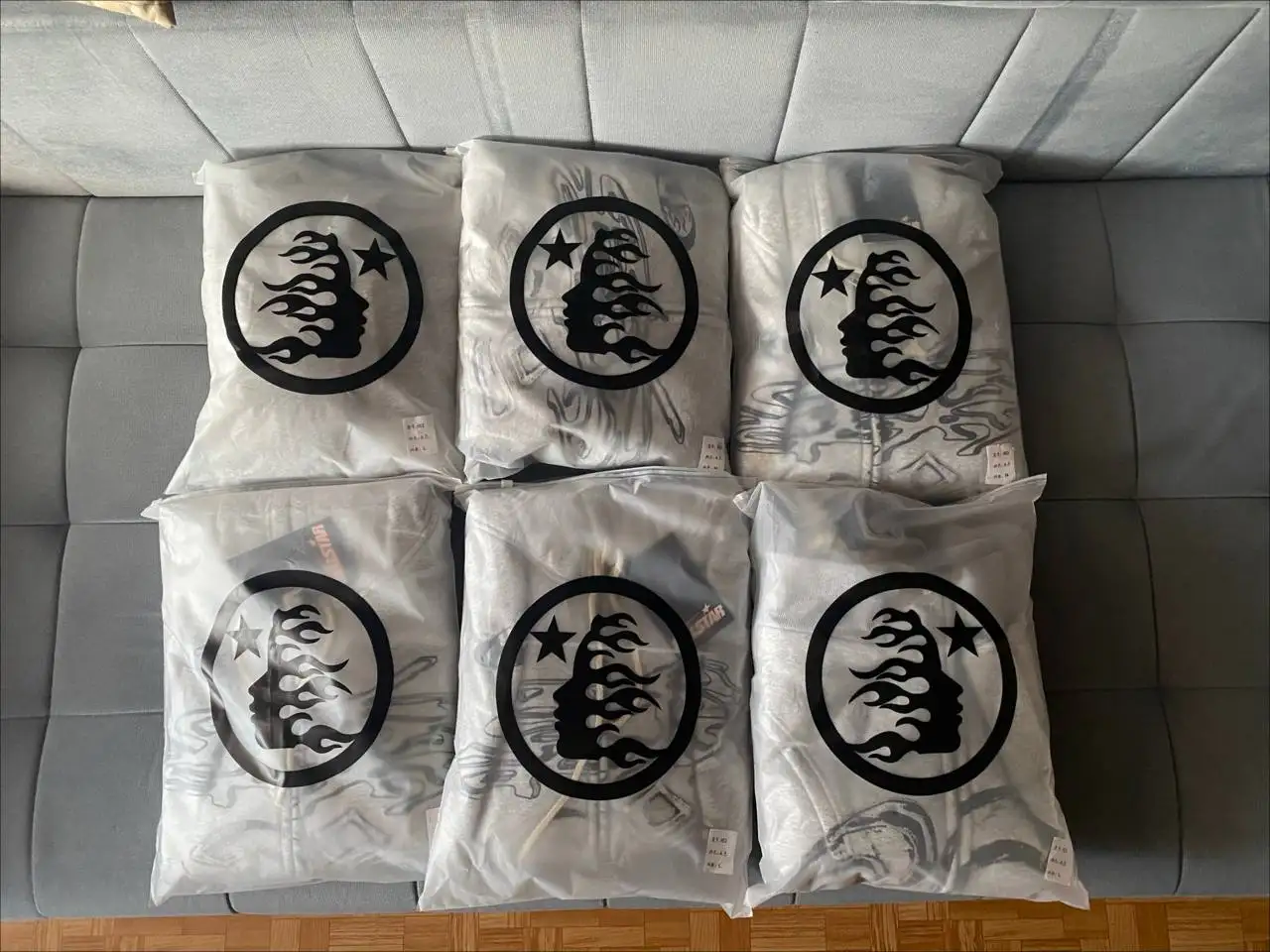 Продажа зип худи HELLSTAR - Верхняя одежда (Одежда) в Тольятти