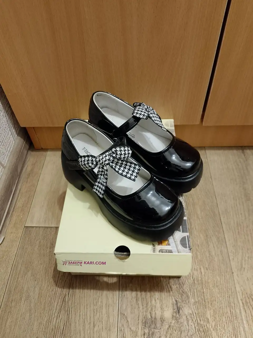 Демисезонные сапоги и туфли для девочек 32 размер - Детская обувь (Одежда) в Тольятти