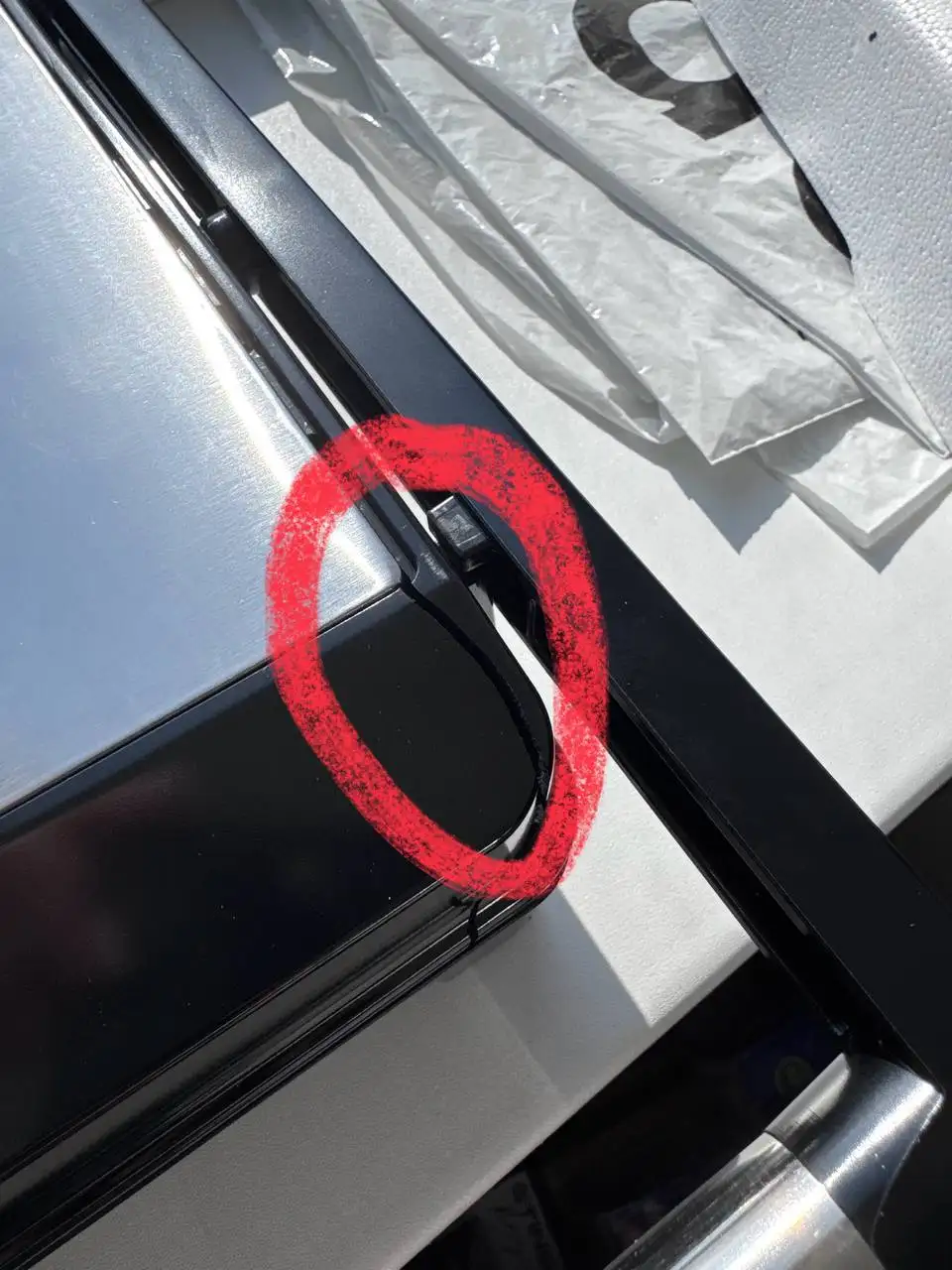 Продажа электрогриля STING RAY ST-SM 1207A с трещиной - Техника для кухни (Барахолка) в ТОЛЬЯТТИ