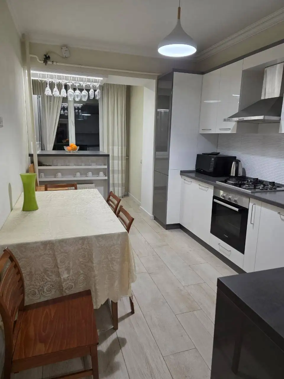 Сдаю квартиру в центре города - Аренда квартир (Недвижимость) в Тольятти