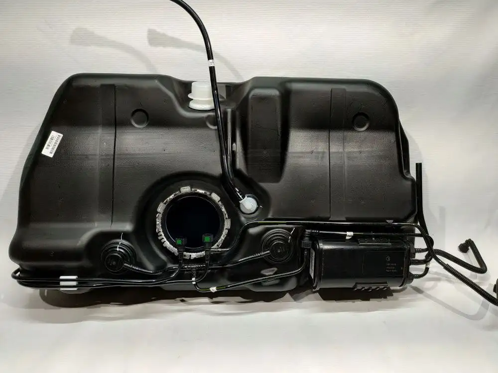 Запчасти на автомобили Lada: топливный бак и другие детали - Автозапчасти для Lada (Запчасти) в Тольятти