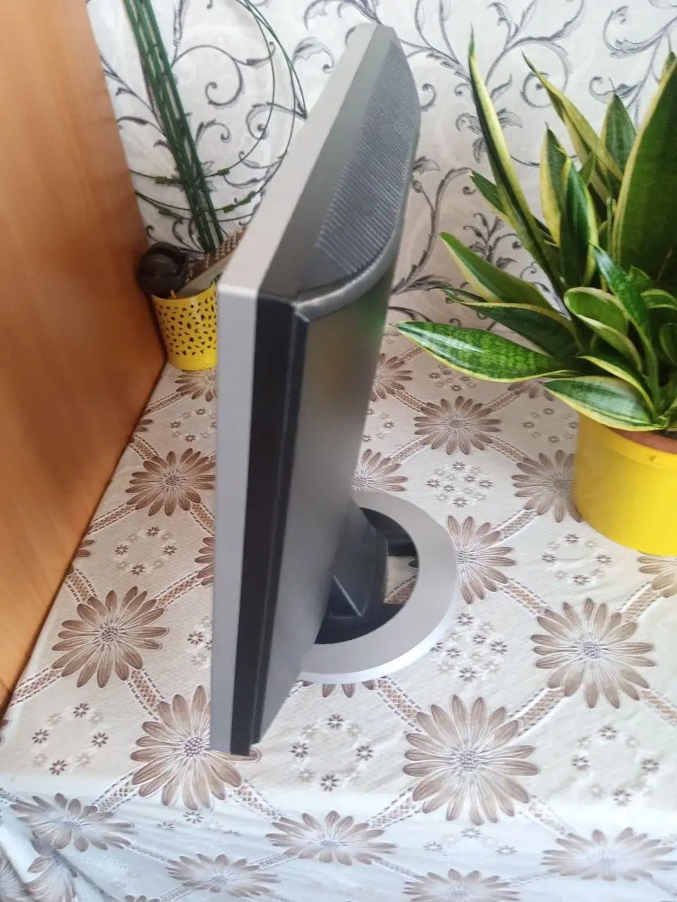 Продам монитор Samsung - Мониторы (Электроника) в Тольятти