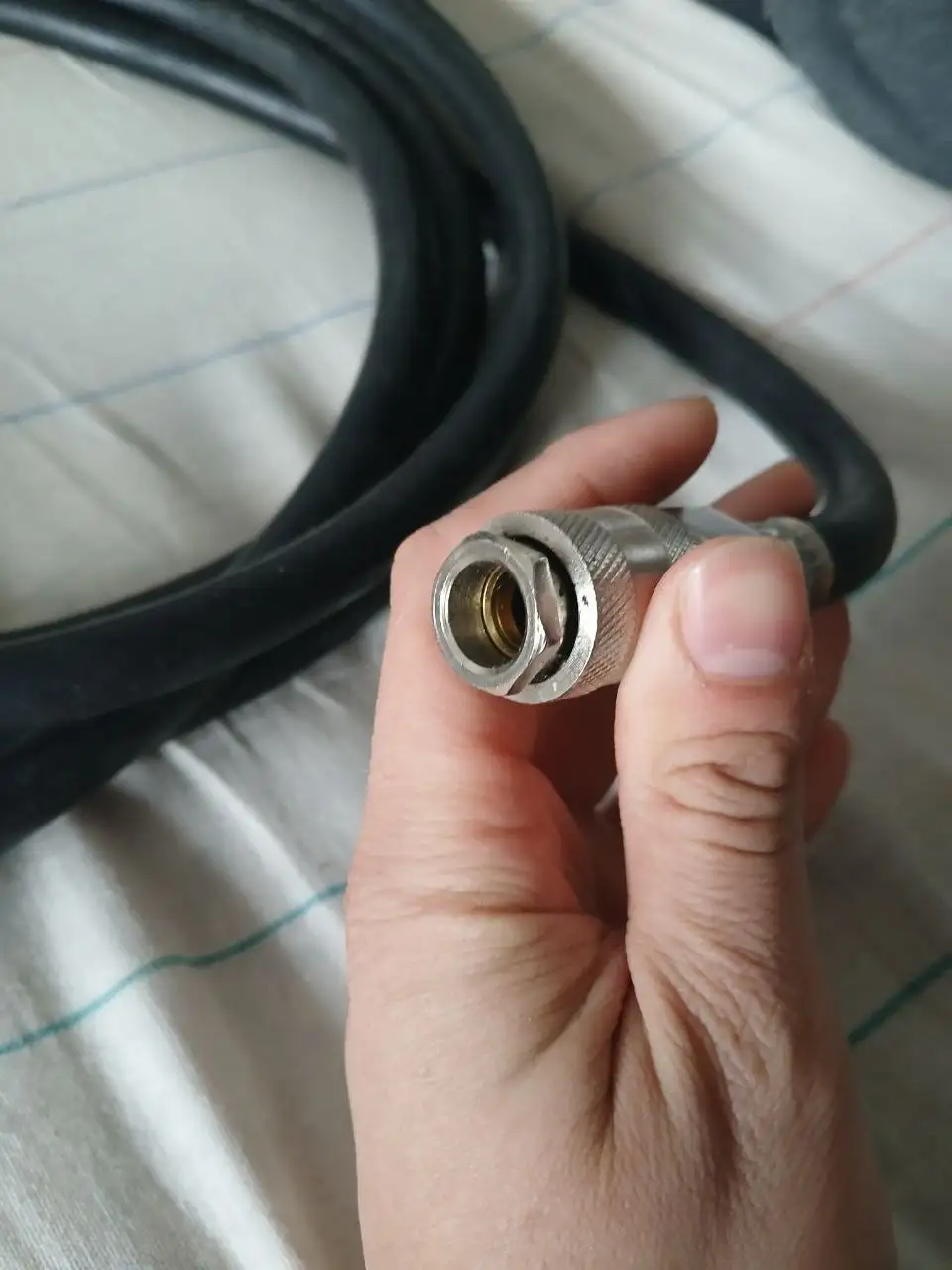 Компрессор с пневмо-шлангом, краскопульт, сварочный шлем и запчасти - Барахолка в ТОЛЬЯТТИ