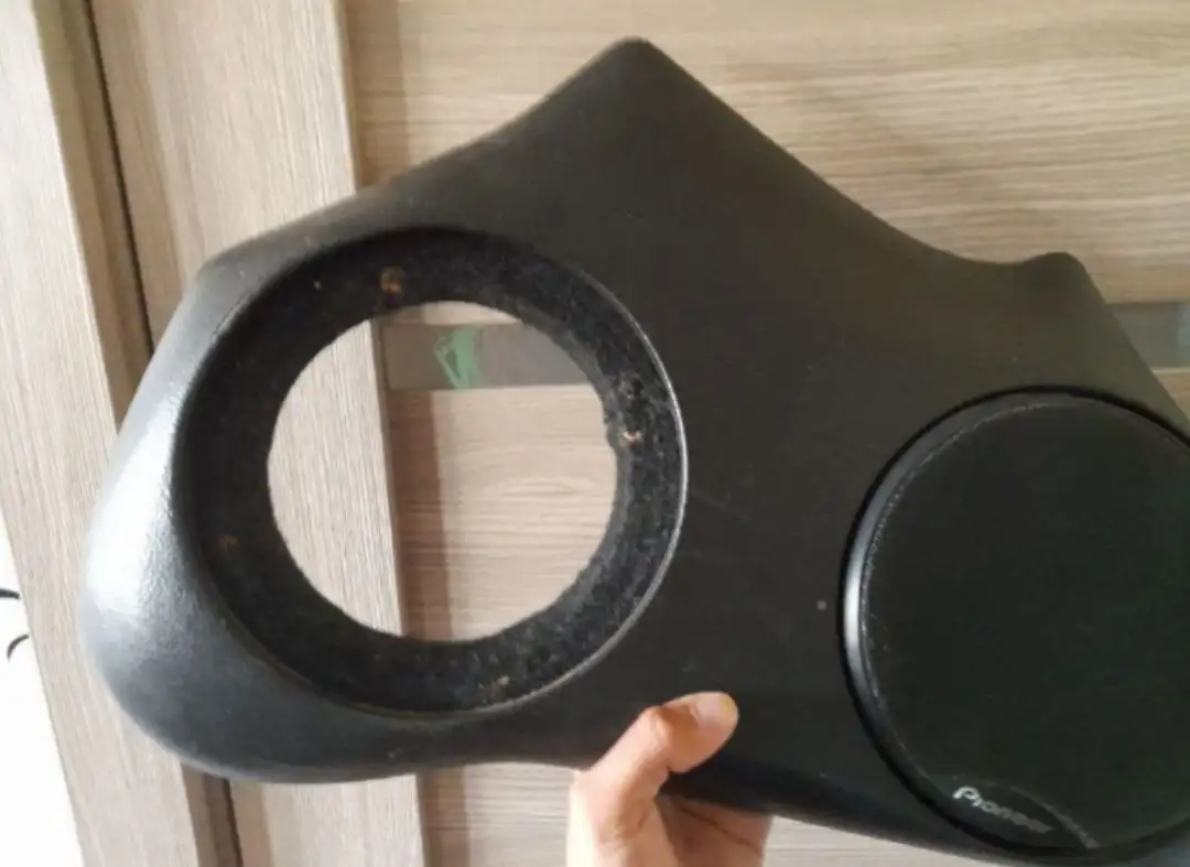 Компрессор с пневмо-шлангом, краскопульт, сварочный шлем и запчасти - Барахолка в ТОЛЬЯТТИ