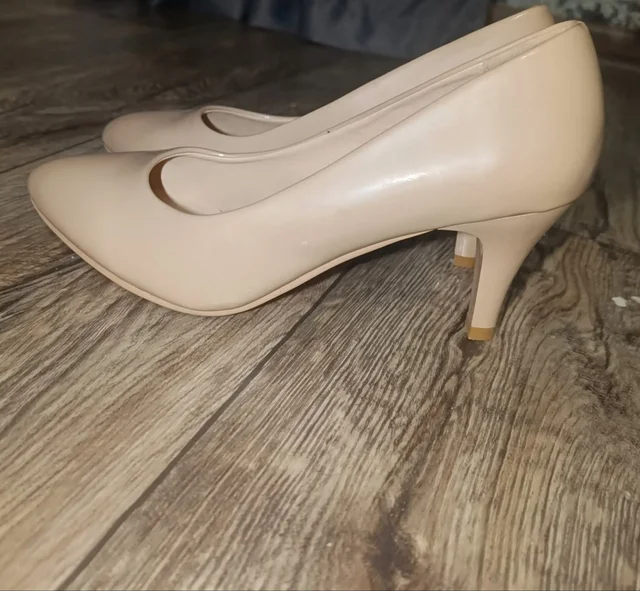 Одежда 37 размера - частное объявление в Тольятти