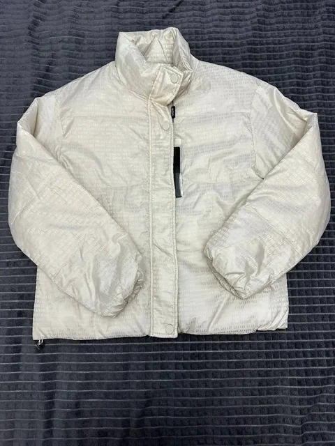 Женская куртка новая с биркой, размер M/L - частное объявление в Тольятти