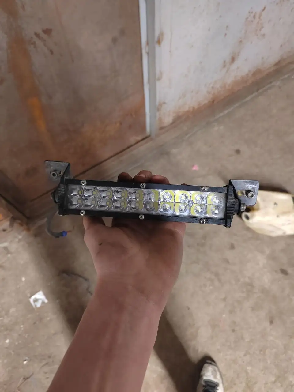 Продажа двух фар для мотоциклов и автомобилей - Автосвет (Запчасти) в Тольятти