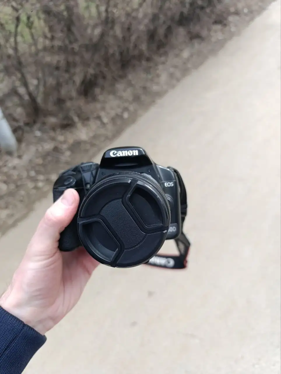 Canon EOS 450D в хорошем состоянии - Фототехника (Электроника) в Тольятти