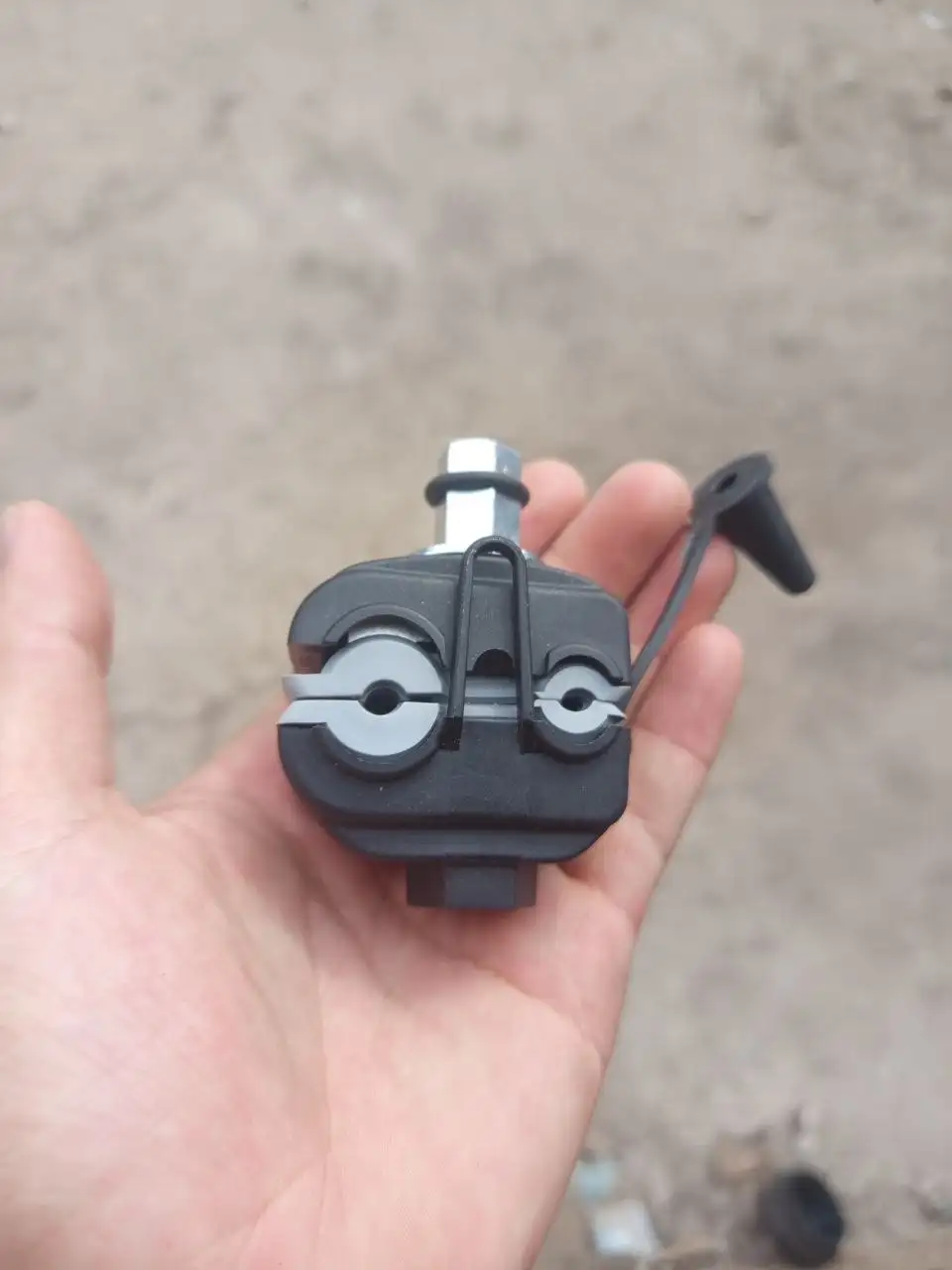 Продажа герметичных прокалывающих и анкерных зажимов для СИП - Электротехнические изделия (Запчасти) в Тольятти