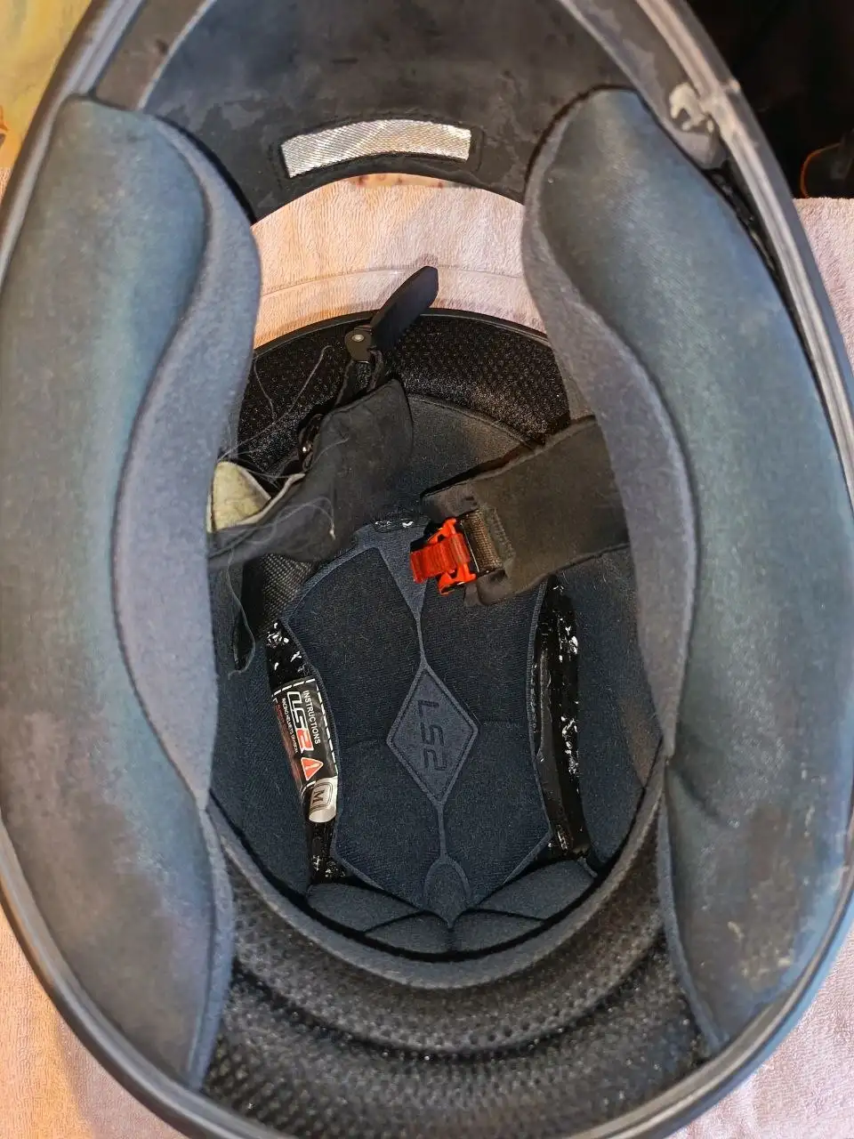 Продам мотошлем LS2 Б/У размер М - Мотоциклы и мототовары (Барахолка) в Тольятти