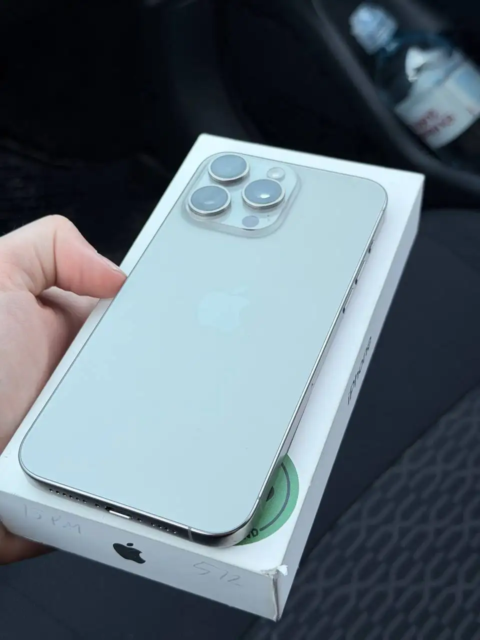 iPhone 15 Pro Max 512GB с треснувшим защитным стеклом - Смартфоны и телефоны (Электроника) в Тольятти