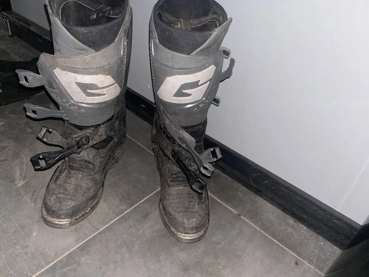 Продам новые мотоботы - Обувь (Барахолка) в Тольятти