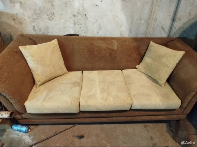 Продается комплект мебели: диван и кресло - Для дома и дачи в Тольятти